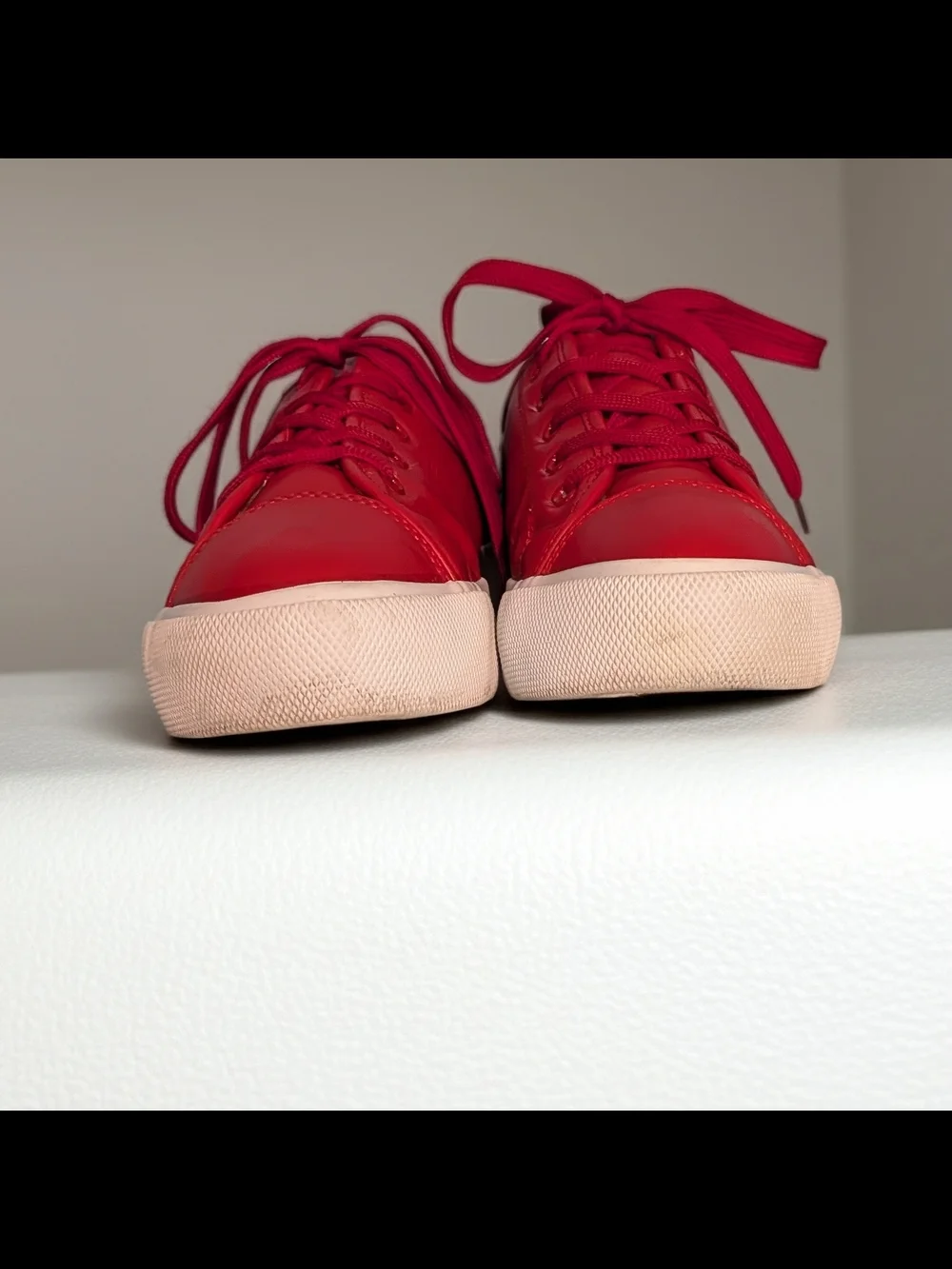 Mudd Red Leather Fur Lined Lace-Up Low-Top Sneaker Size 10 - Picture 8 of 8